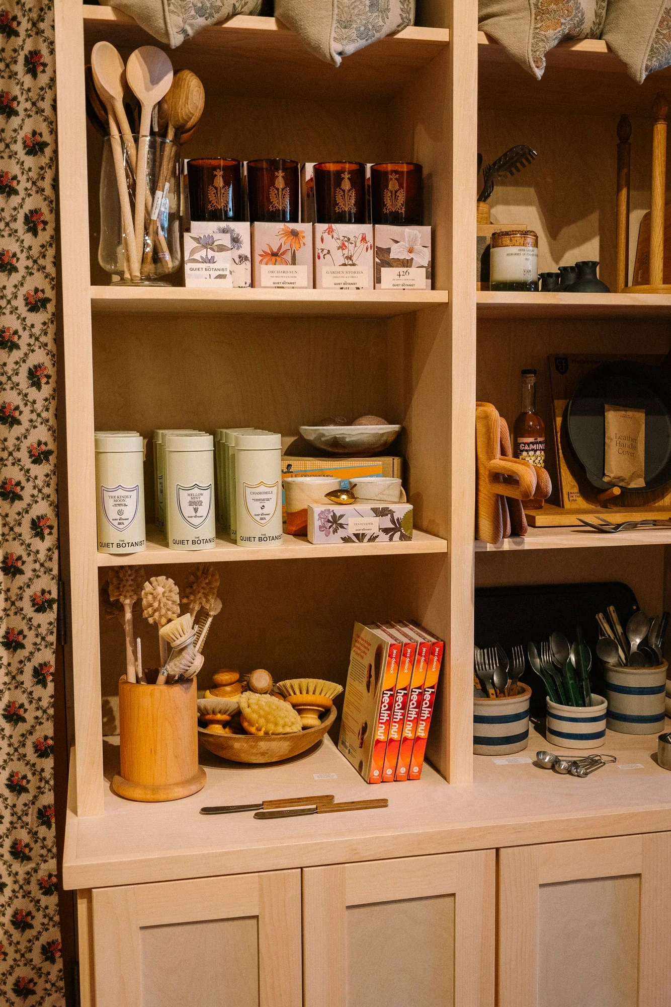 Garden Stories Candle - Image 6