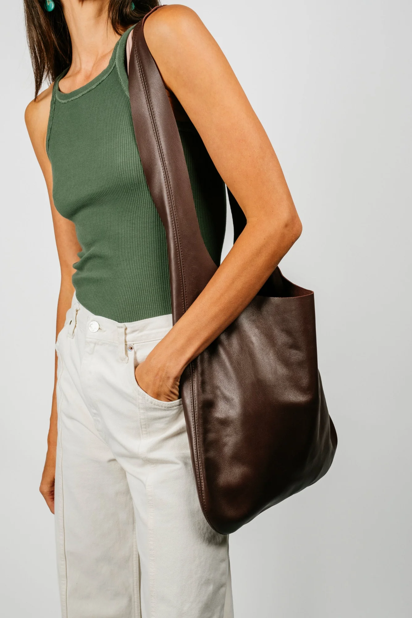 Bordeaux Leather Tote - Image 3
