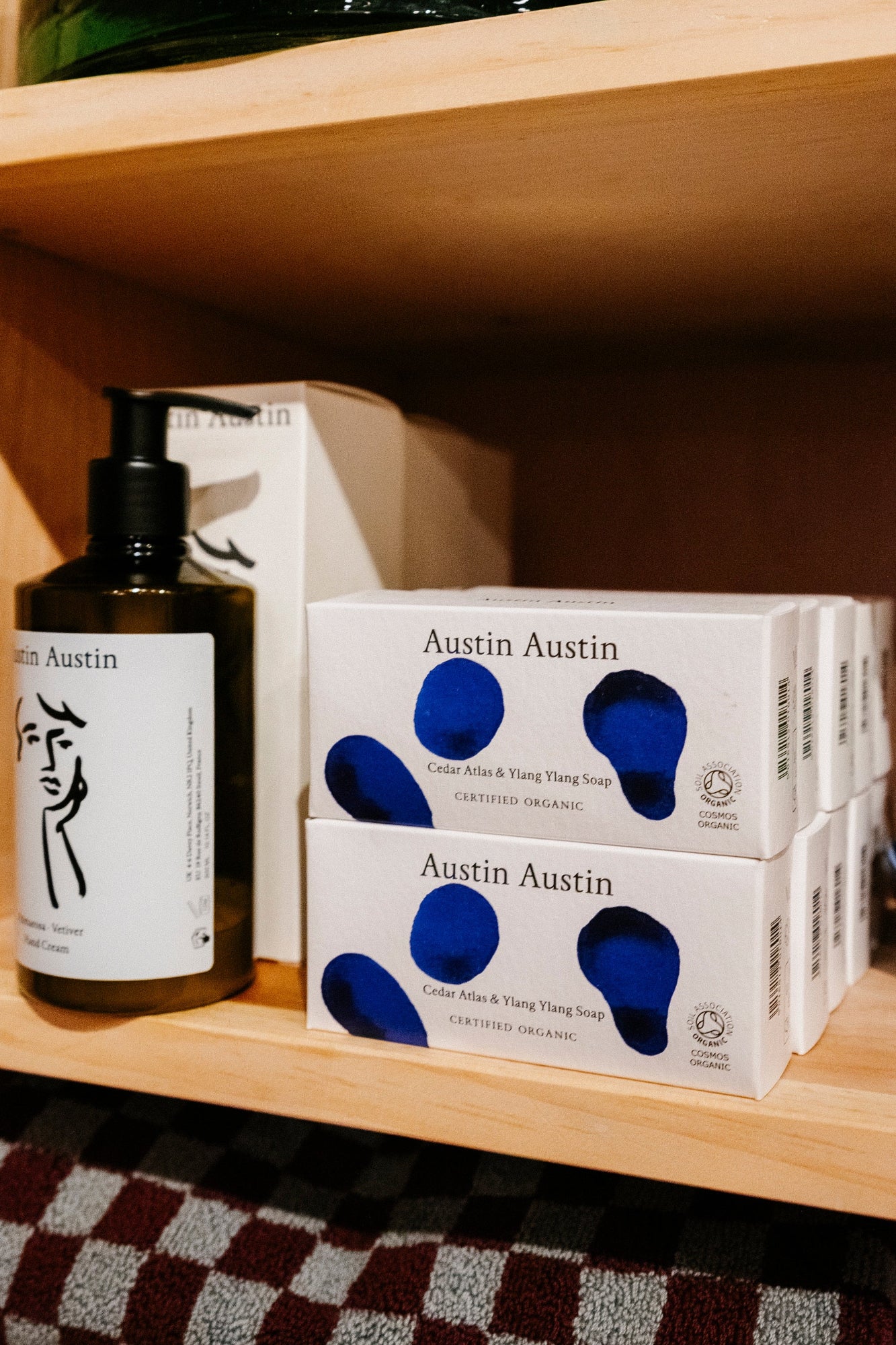 Cedar Atlas & Ylang Ylang Soap Bar - Image 2