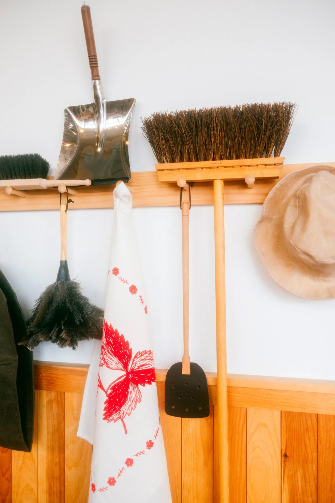 Leather Fly Swatter - Image 3