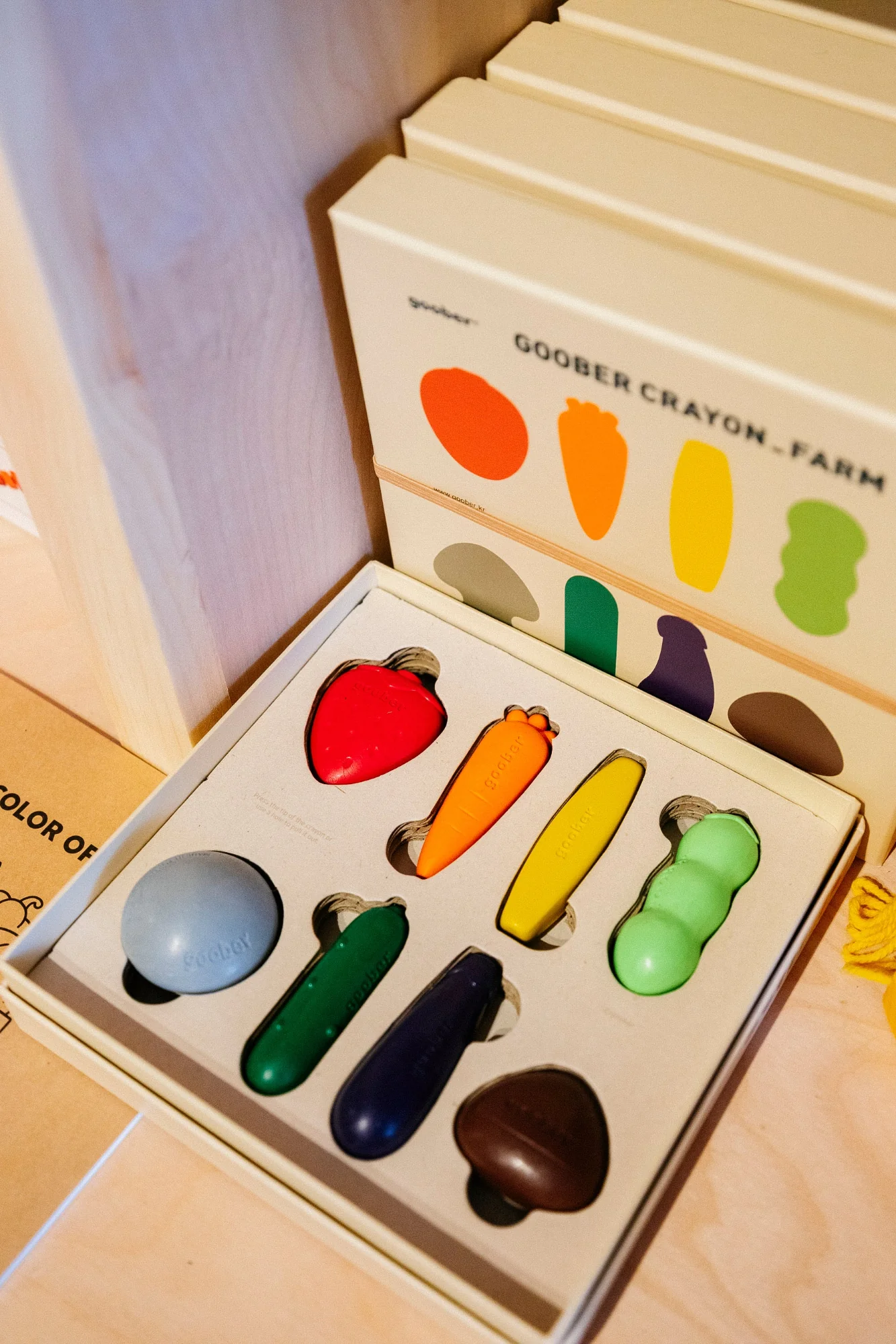 Farm Crayons - Image 3