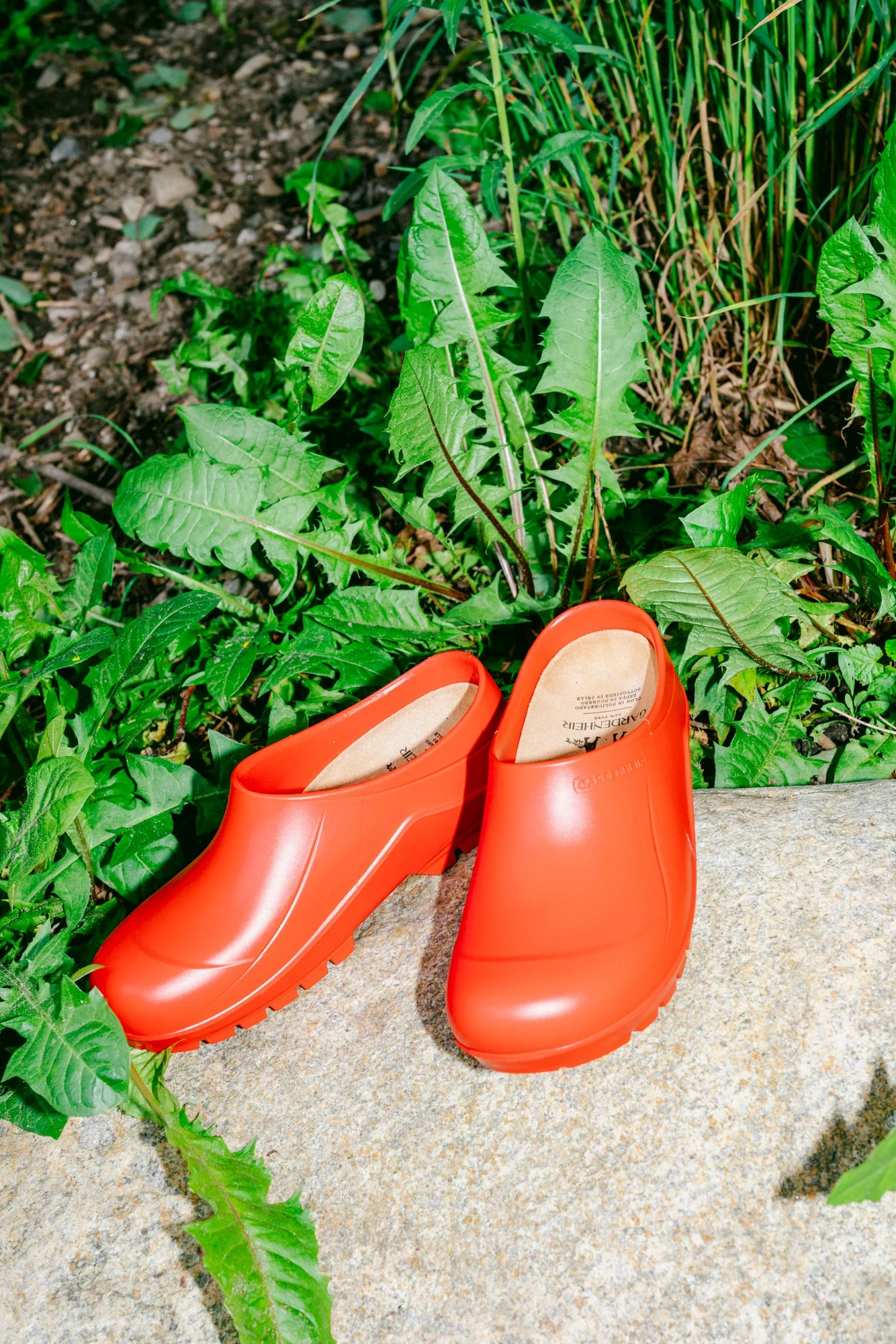 Italian Red Garden Clogs - Image 9