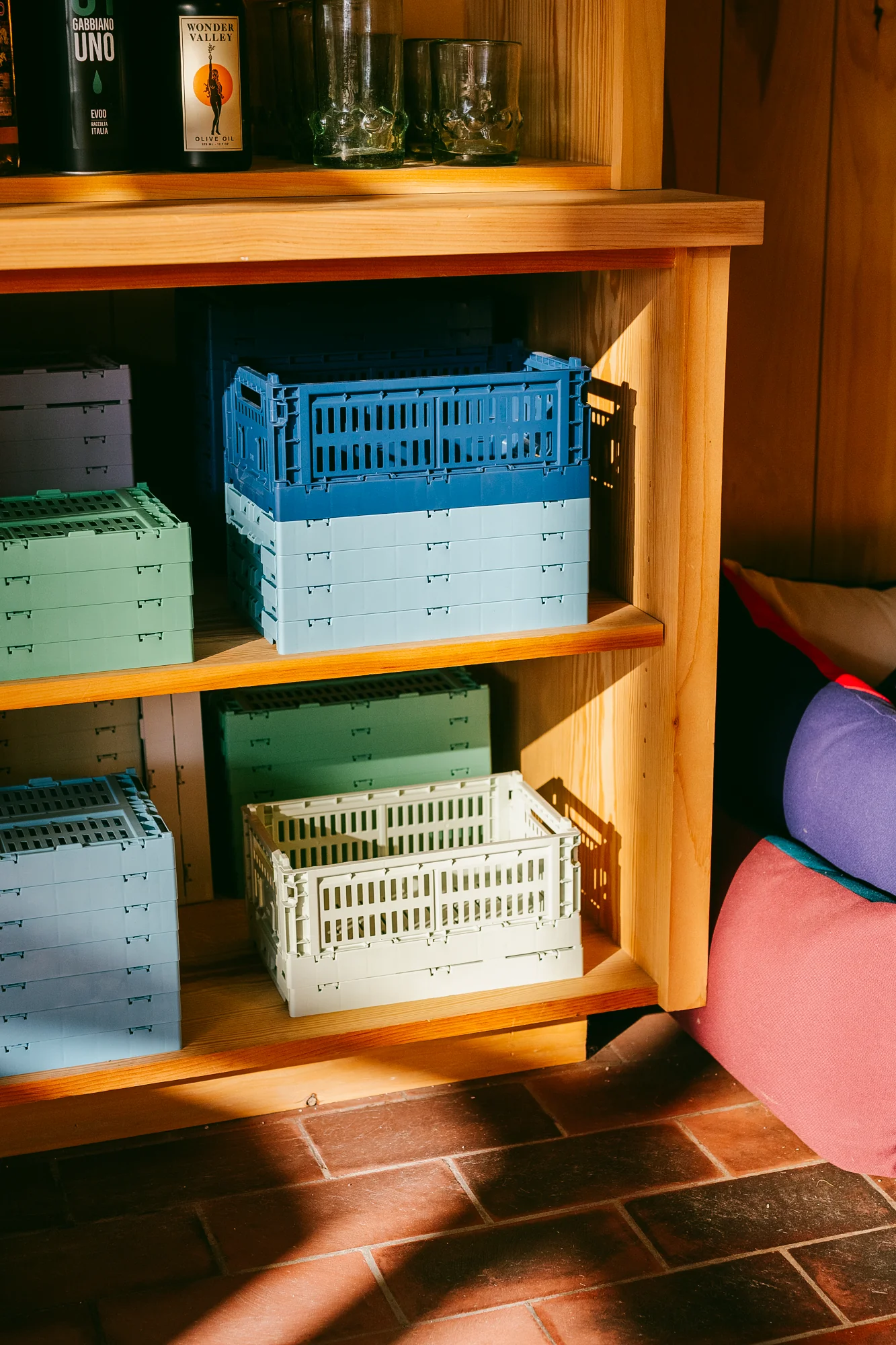 Small Crate | 9 Colors - Image 12